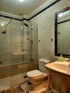 Leilighet 9B Bad